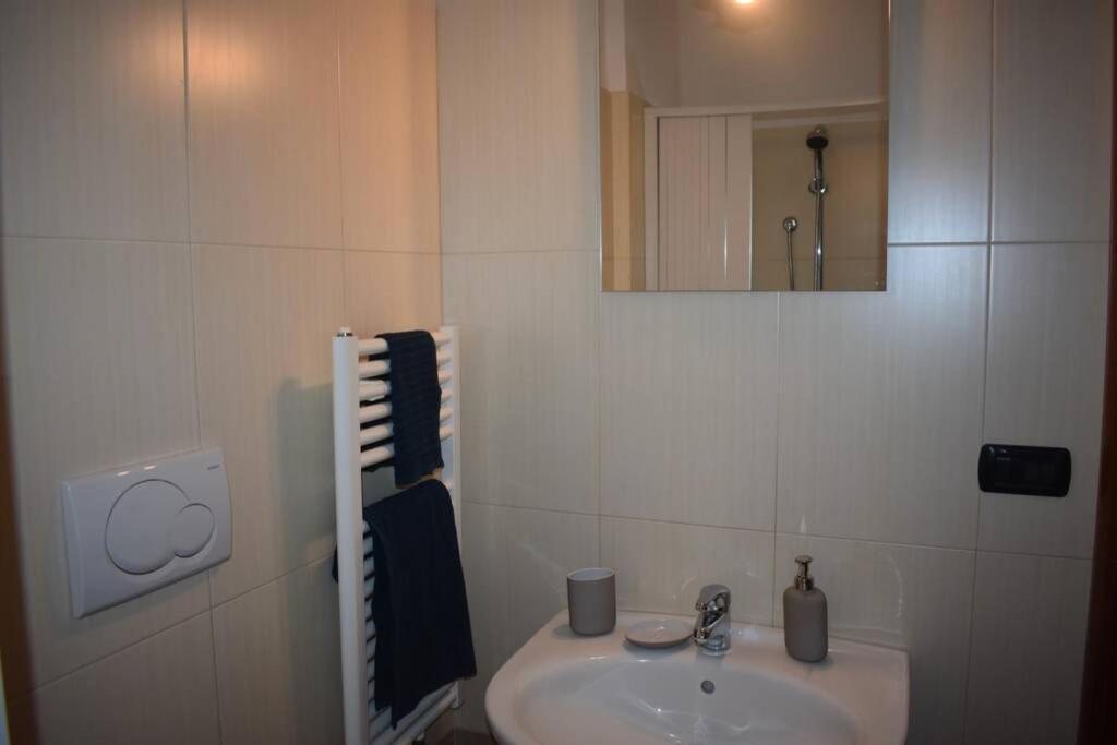 Donna Teresa Accomodation - Holiday House โมโนโปลี ภายนอก รูปภาพ
